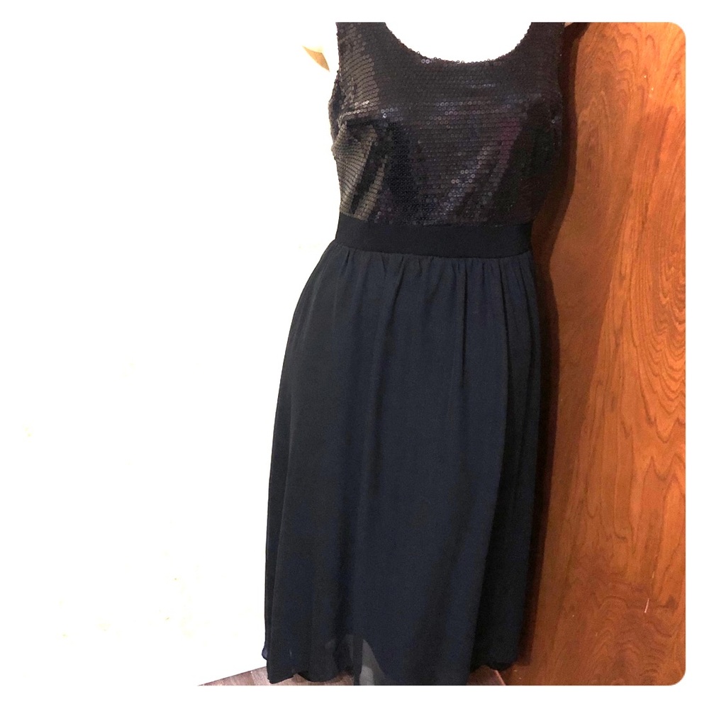 Slinky Brand dress 🖤
